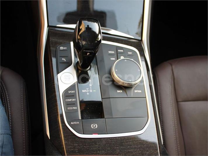 bmw-320d-luxury-foto9