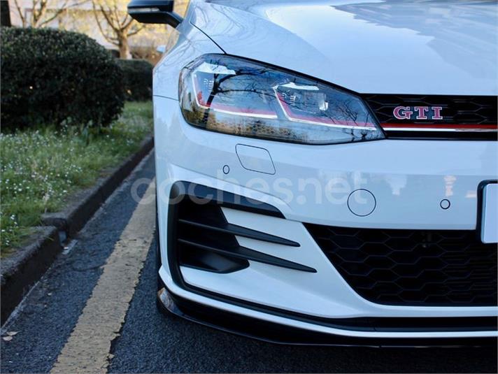 volkswagen-golf-gti-tcr-foto6